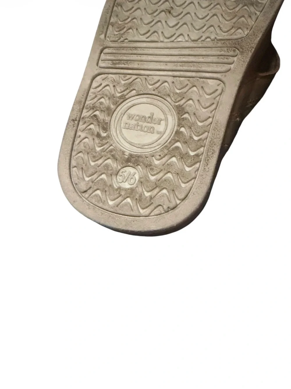 Kids wonder nation Brown Flip Flop Sandals 5/6